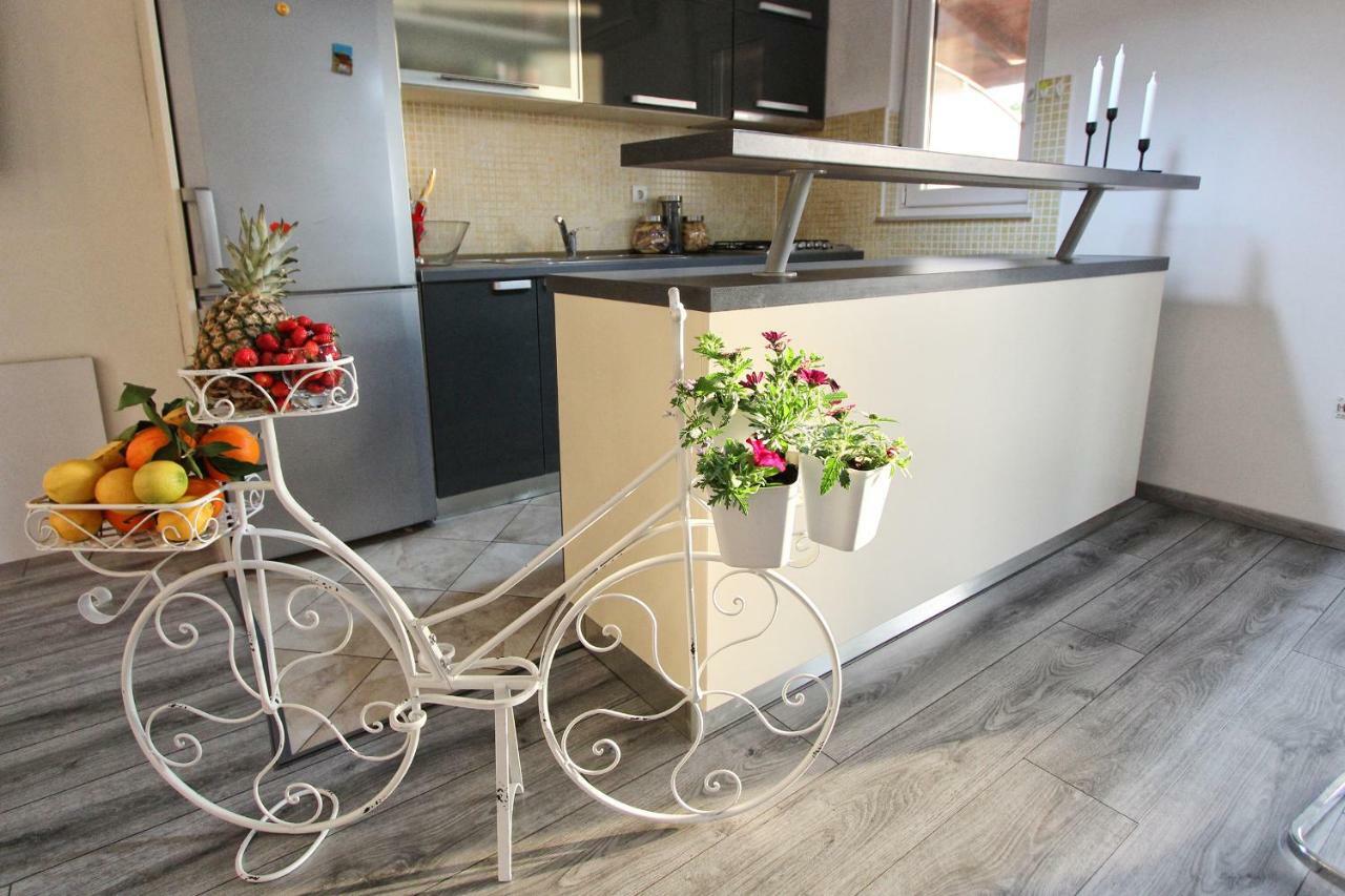 Apartment Podstrana Exteriér fotografie